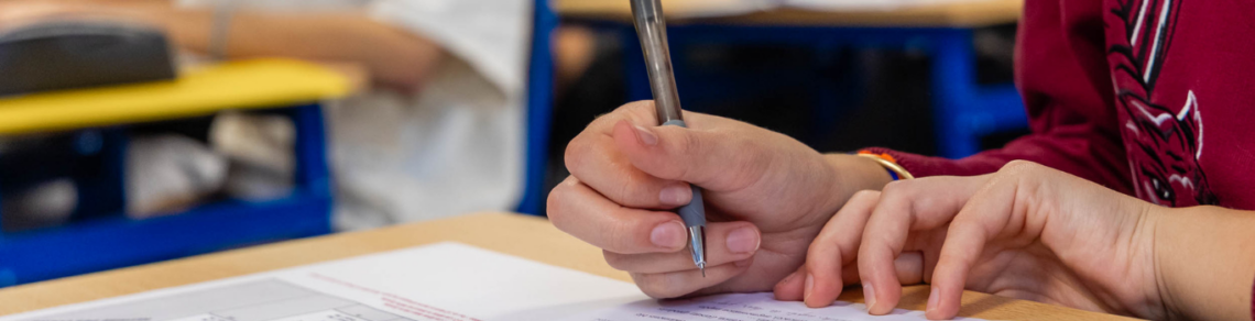 Quelles spécialités choisir au lycée pour réussir Sciences Po Paris ?